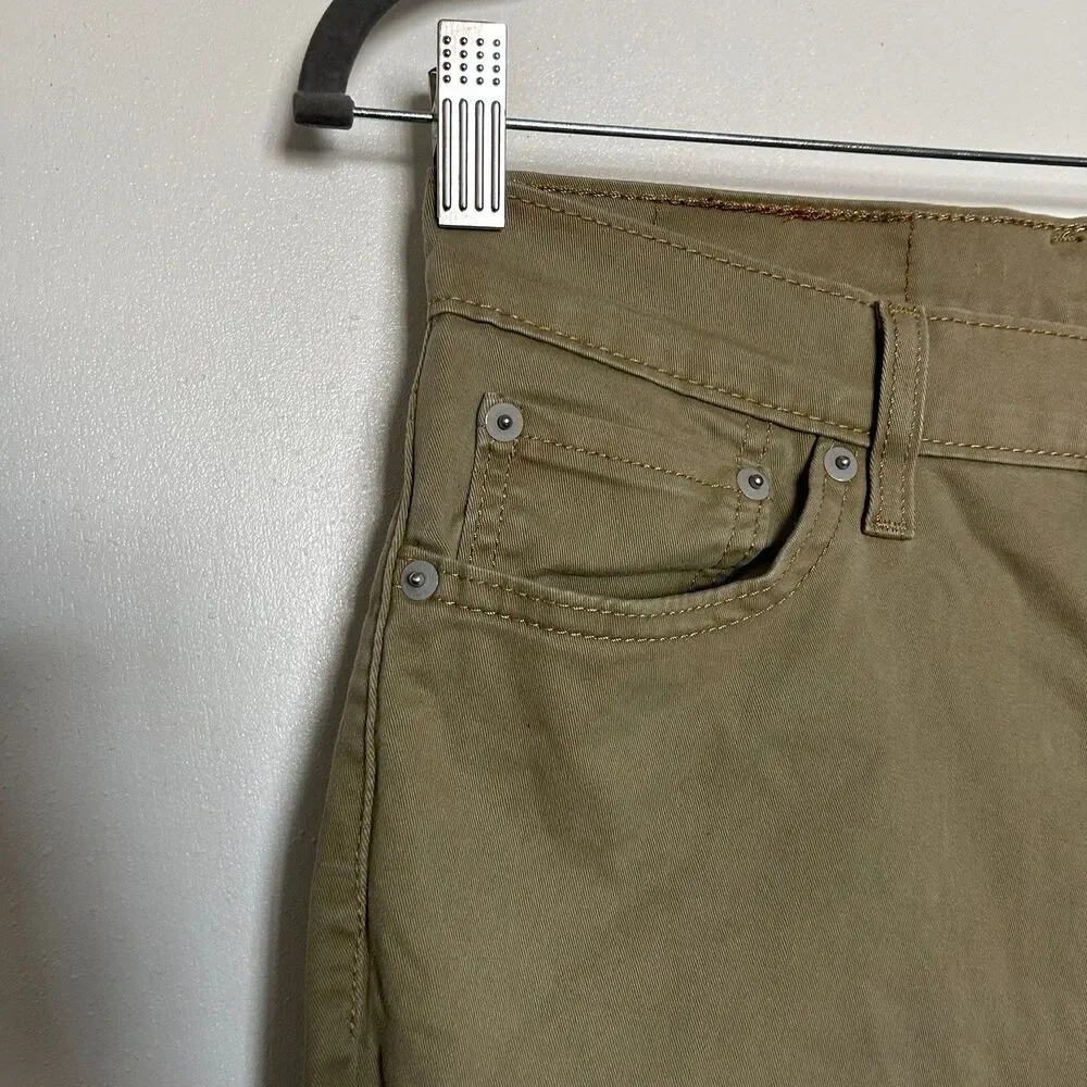 Men’s Khaki Levi 511s